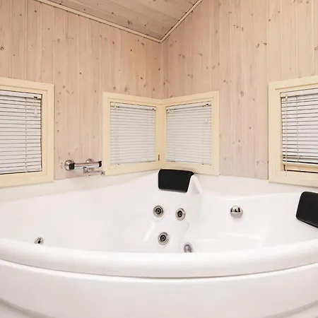 Hébergement de vacances 8 Person In Nordenbro Vesteregn